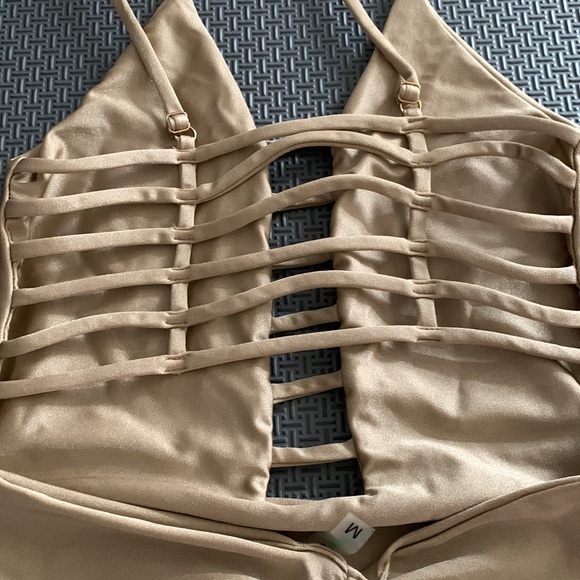 Montce Caged Gold Metallic One Piece, Size M - Picture 6 of 15